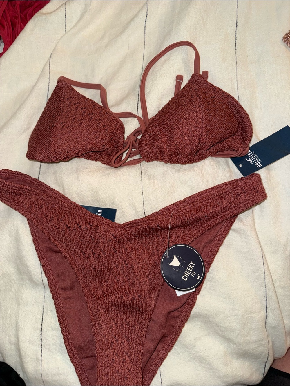 Cheeky bikini set size small NEW WITH TAG